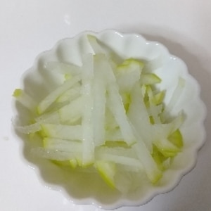 好きな野菜で♪千切り野菜サラダ✧˖°